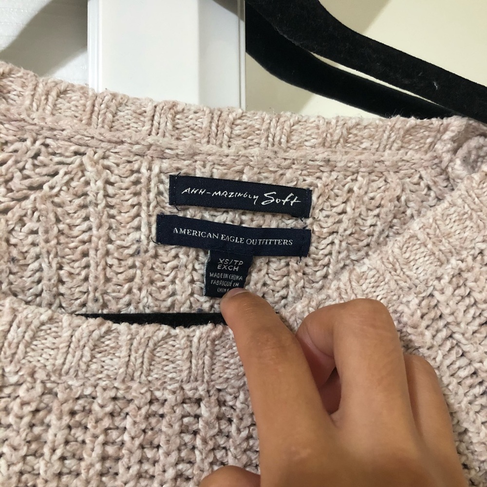 Sweater - Picture 4 of 7